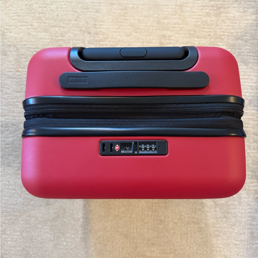 Away Red Hardshell Carry-On Spinner - Picture 2 of 5